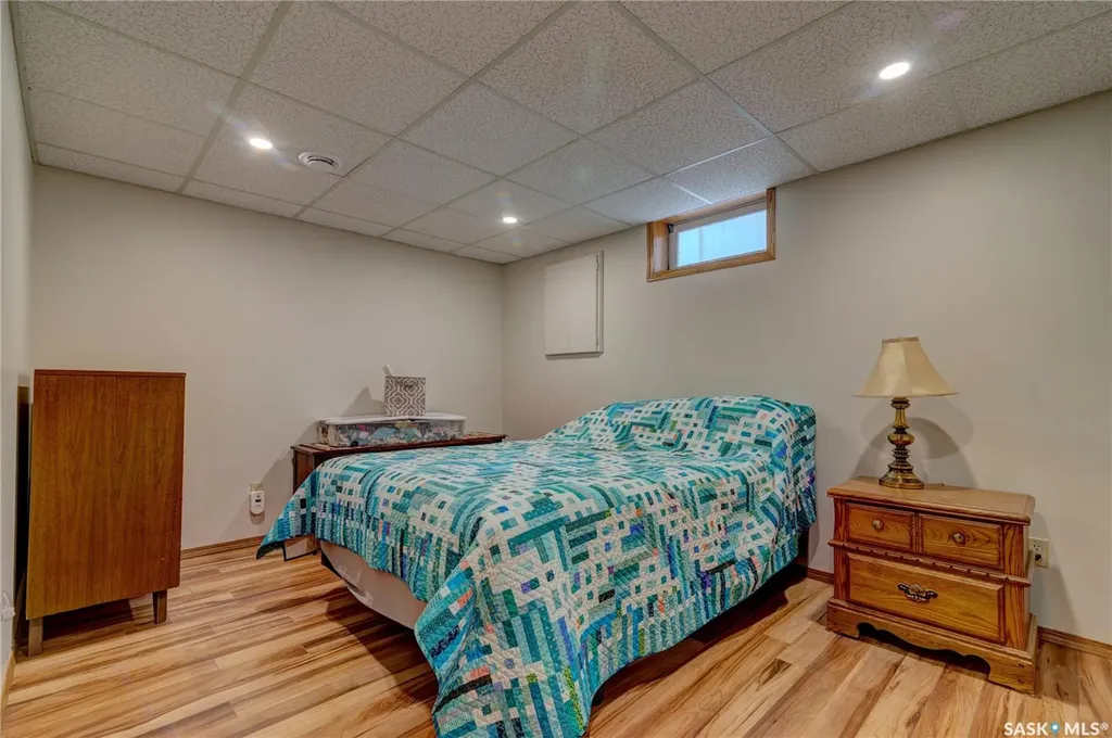 214 Par Place N Regina SK S4Y 1H3