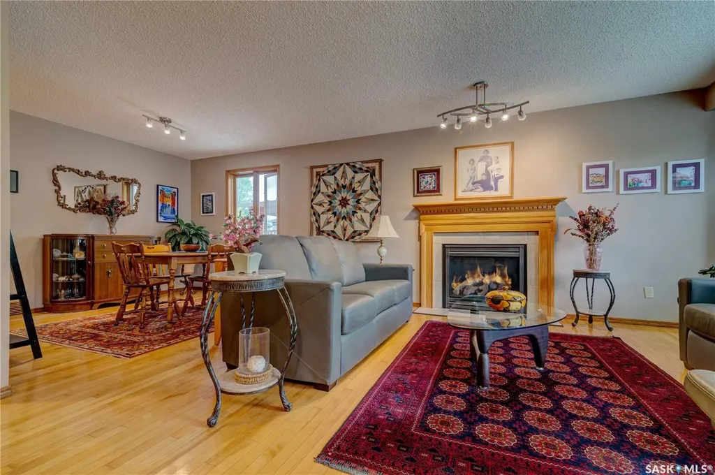 214 Par Place N Regina SK S4Y 1H3