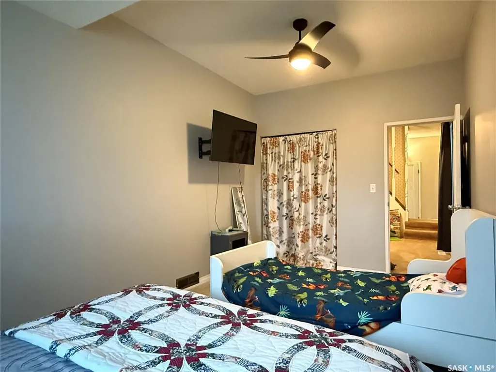 127 6th Avenue W Melville SK S0A 2P0