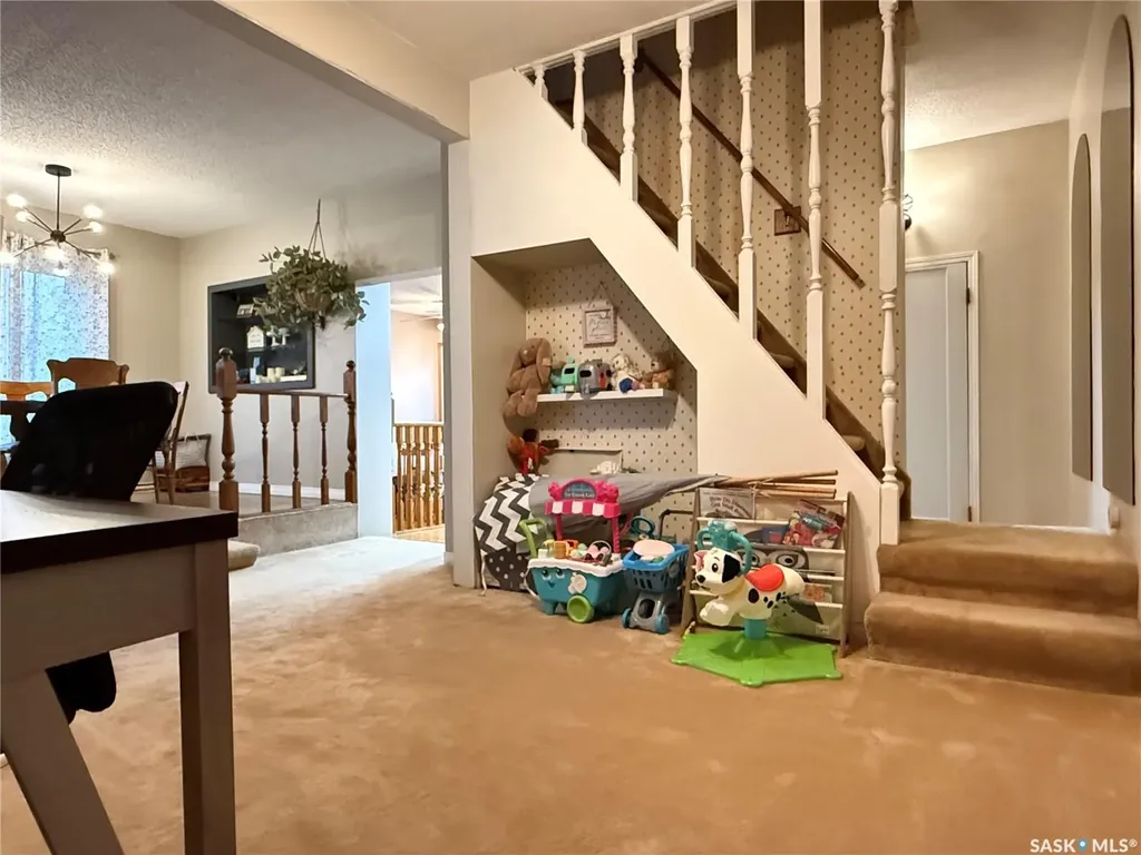 127 6th Avenue W Melville SK S0A 2P0