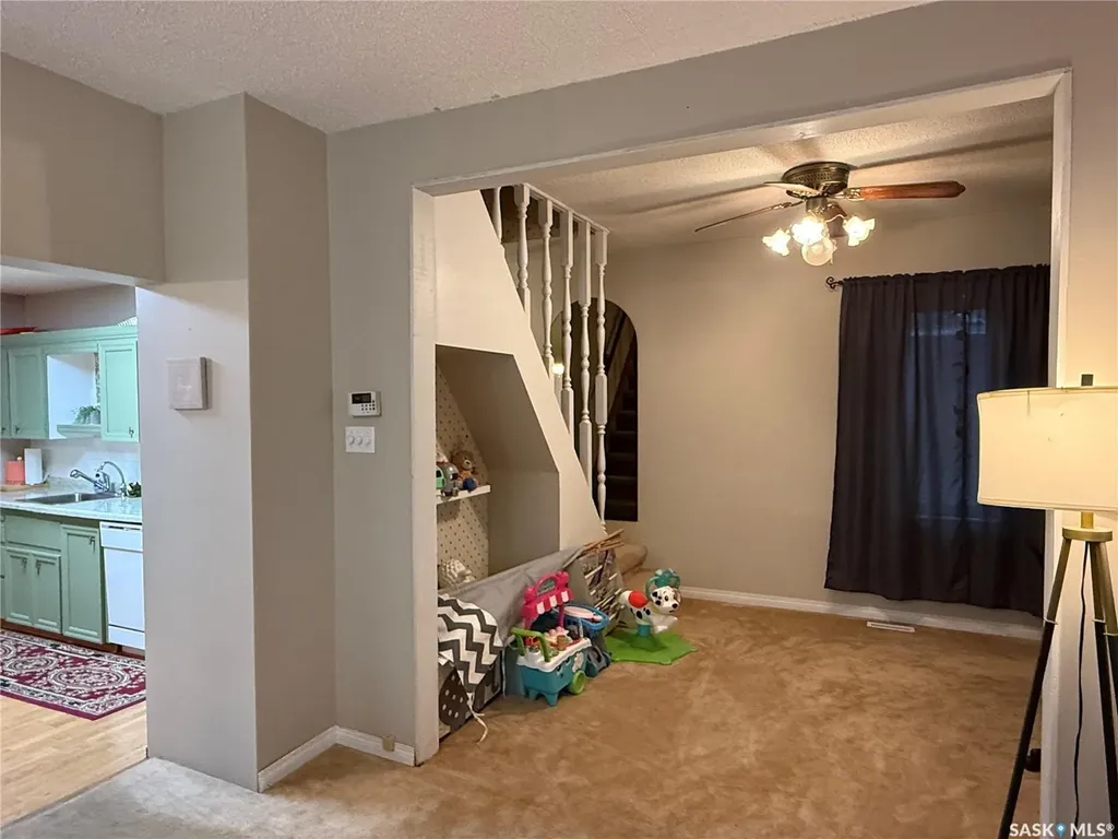 127 6th Avenue W Melville SK S0A 2P0