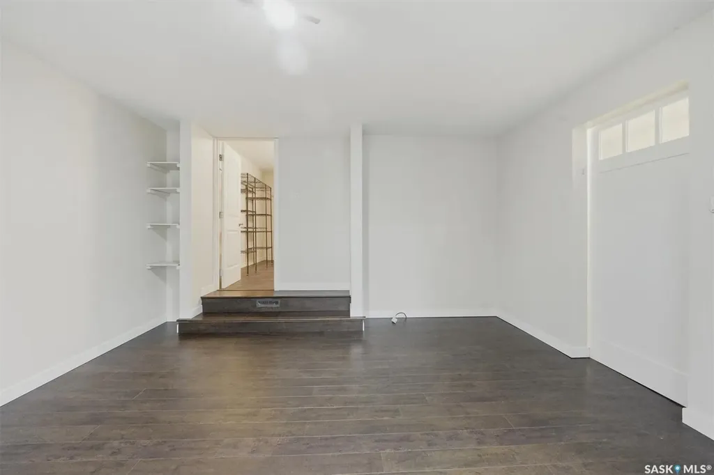 15 Selkirk Crescent Saskatoon SK S7L 4J4