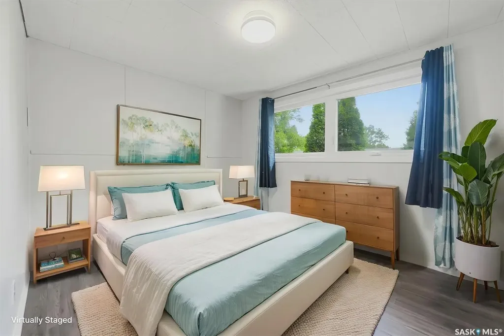 15 Selkirk Crescent Saskatoon SK S7L 4J4