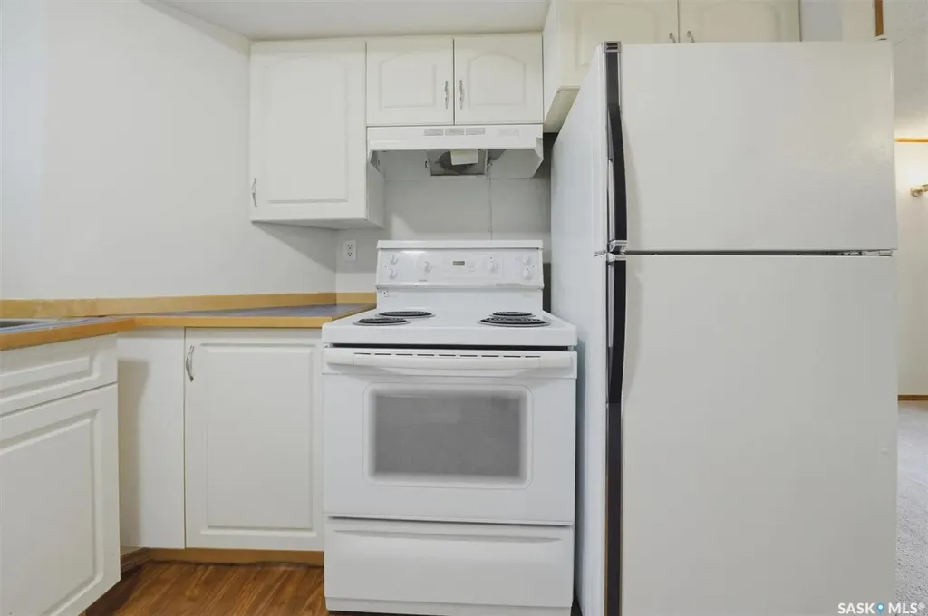 15 Selkirk Crescent Saskatoon SK S7L 4J4
