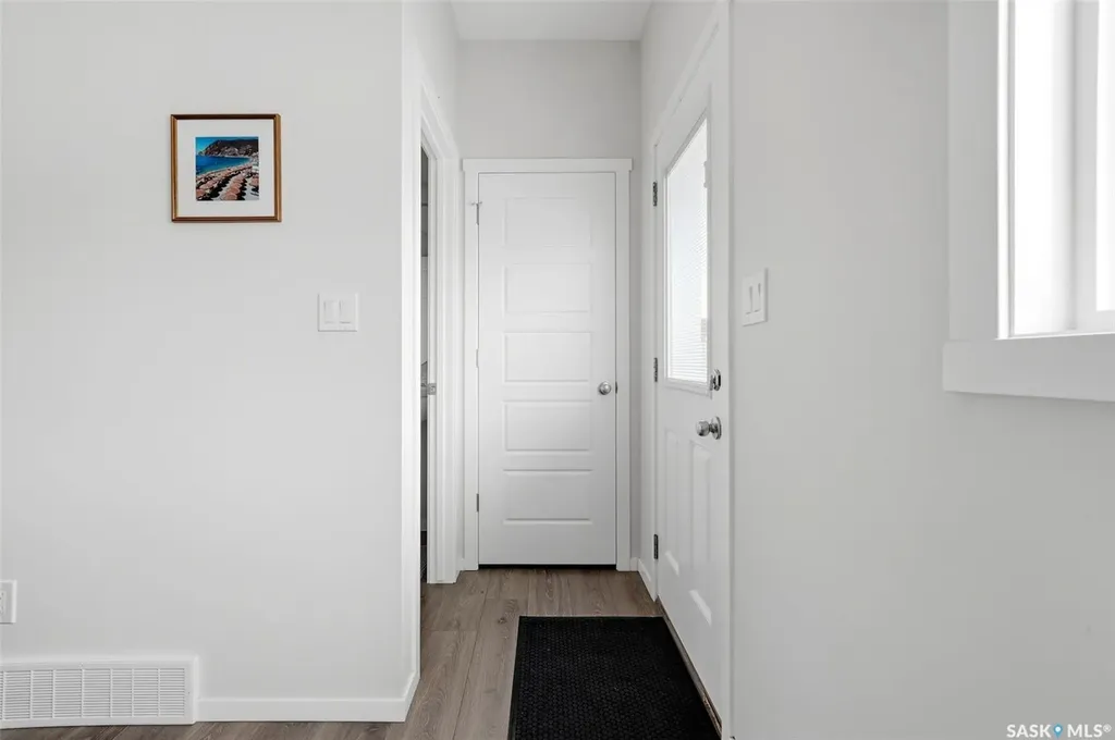 5032 Primrose Green Drive E Regina SK S4V 3S5