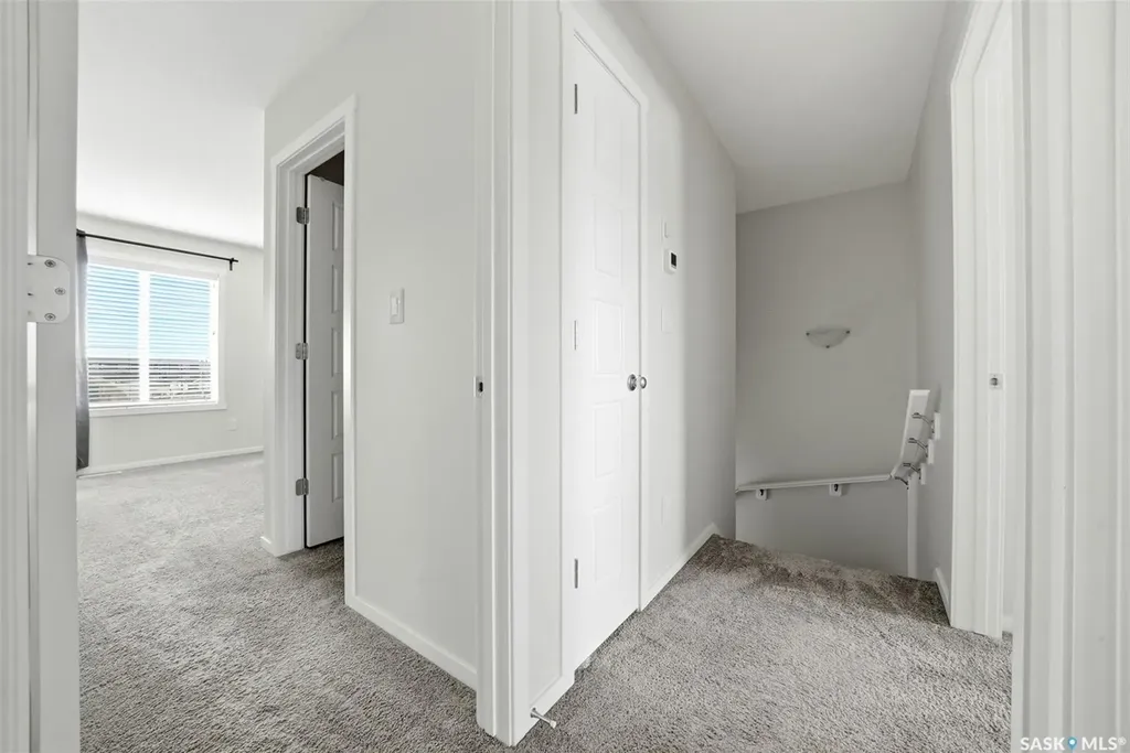 5032 Primrose Green Drive E Regina SK S4V 3S5