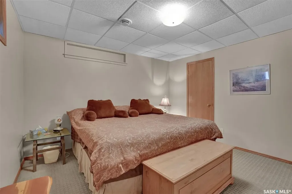 33 Lott Road White City SK S4L 5B1