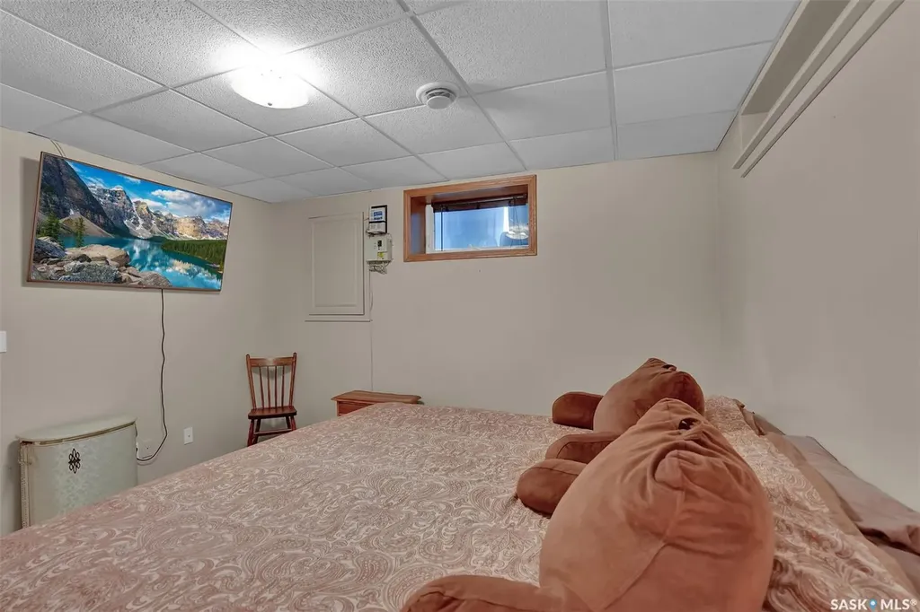 33 Lott Road White City SK S4L 5B1