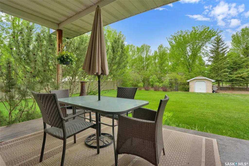 33 Lott Road White City SK S4L 5B1