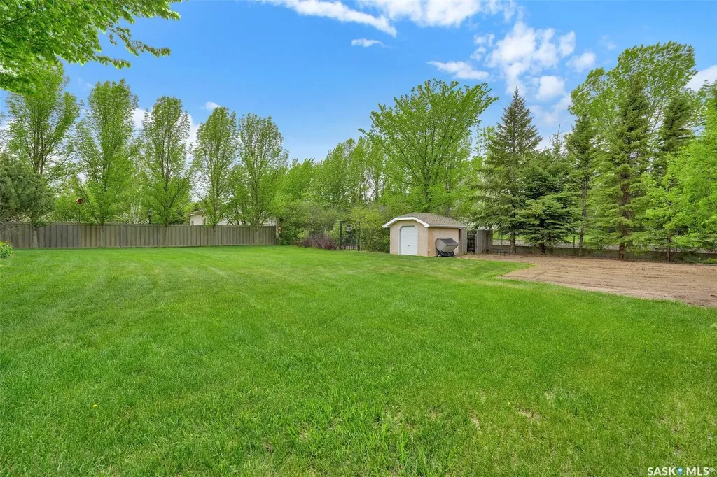 33 Lott Road White City SK S4L 5B1