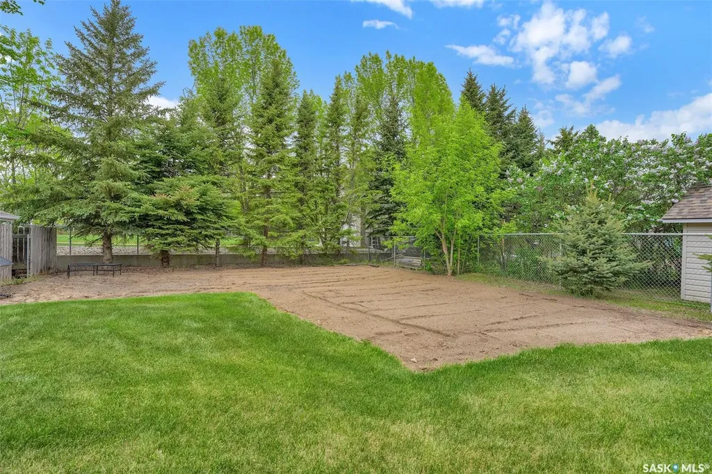 33 Lott Road White City SK S4L 5B1