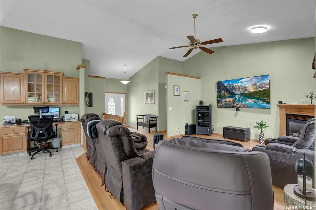 33 Lott Road White City SK S4L 5B1