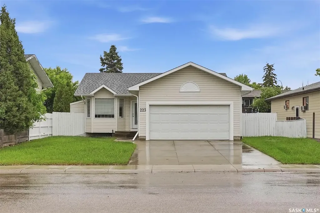 223 Wedge Road Saskatoon SK S7L 6E8