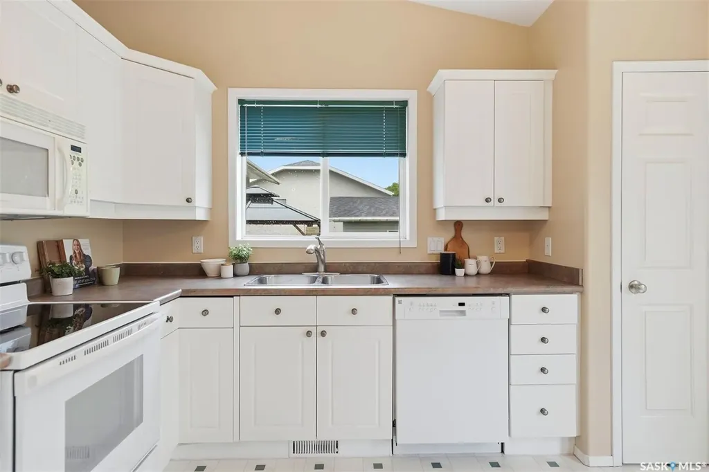 223 Wedge Road Saskatoon SK S7L 6E8