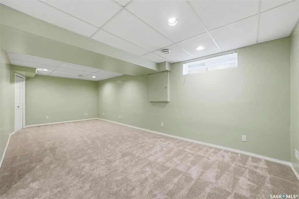 223 Wedge Road Saskatoon SK S7L 6E8