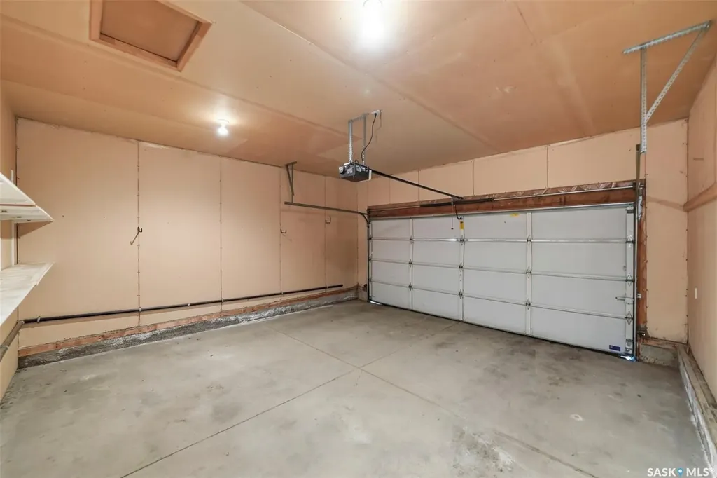 223 Wedge Road Saskatoon SK S7L 6E8