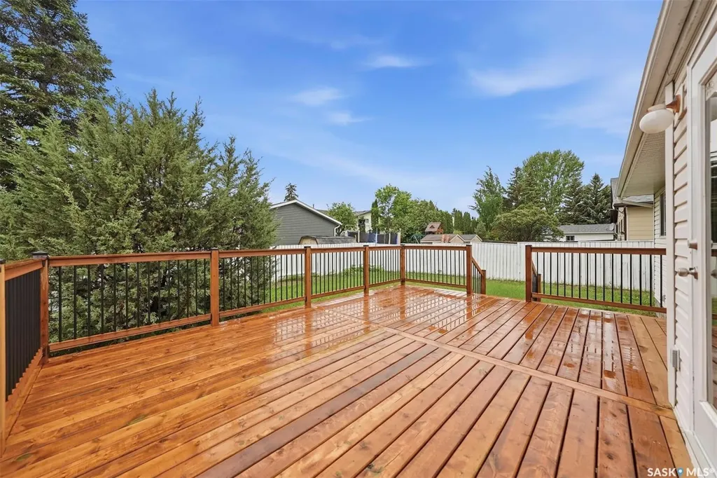 223 Wedge Road Saskatoon SK S7L 6E8
