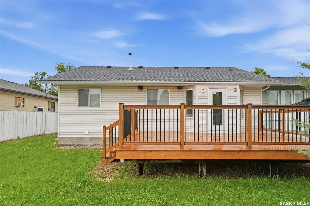 223 Wedge Road Saskatoon SK S7L 6E8