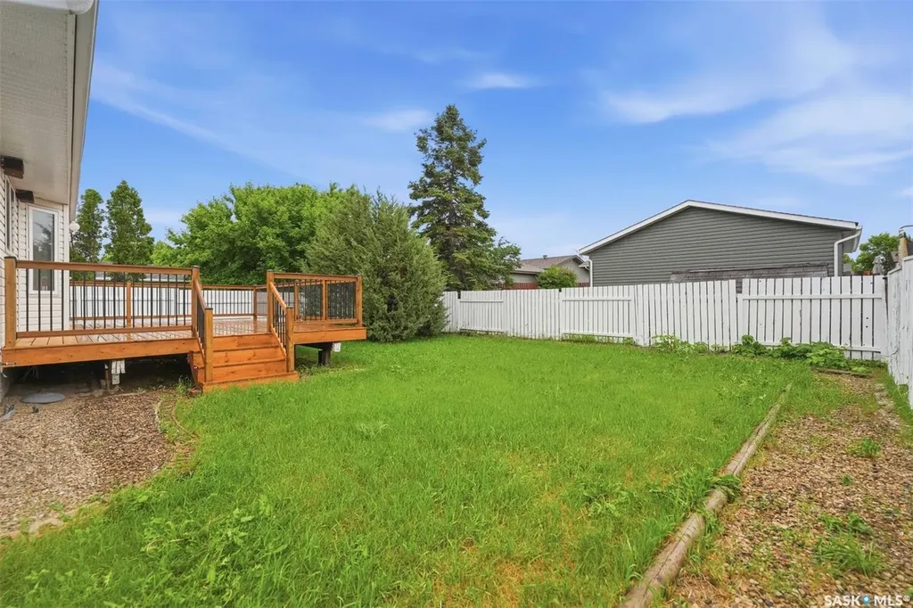 223 Wedge Road Saskatoon SK S7L 6E8