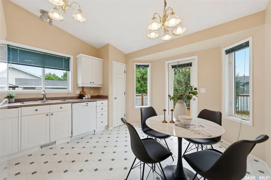 223 Wedge Road Saskatoon SK S7L 6E8