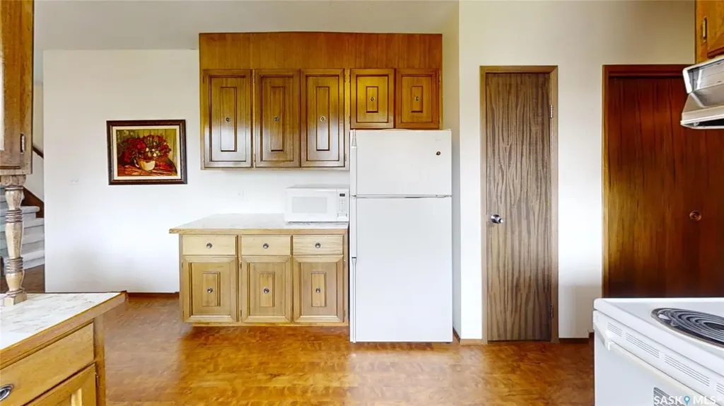 201 2nd Avenue E Eatonia SK S0L 0Y0