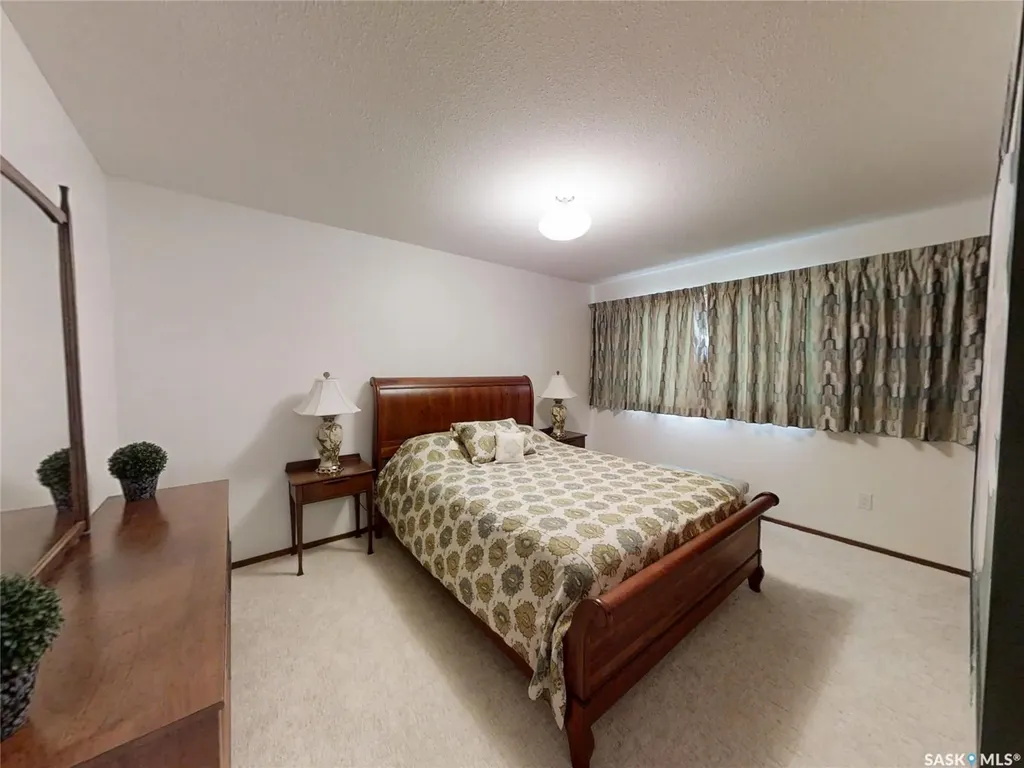 201 2nd Avenue E Eatonia SK S0L 0Y0
