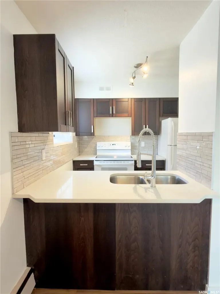 116 111th Street W Saskatoon SK S7N 1S7