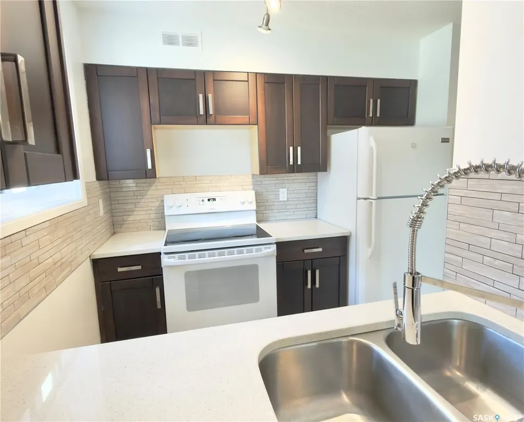 116 111th Street W Saskatoon SK S7N 1S7