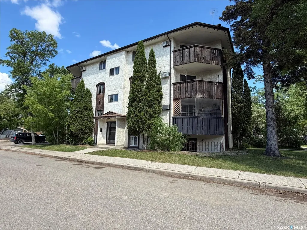 116 111th Street W Saskatoon SK S7N 1S7