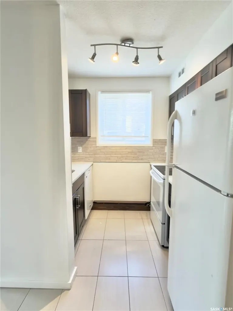 116 111th Street W Saskatoon SK S7N 1S7