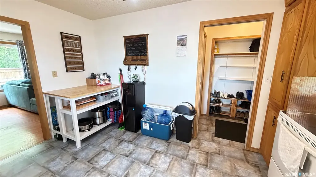201 Walsh Street Maple Creek SK S0N 1N0
