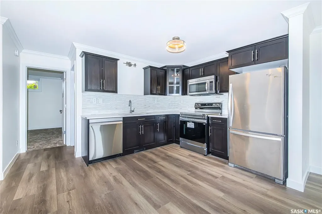 250 Akhtar Bend Saskatoon SK S7W 0W4