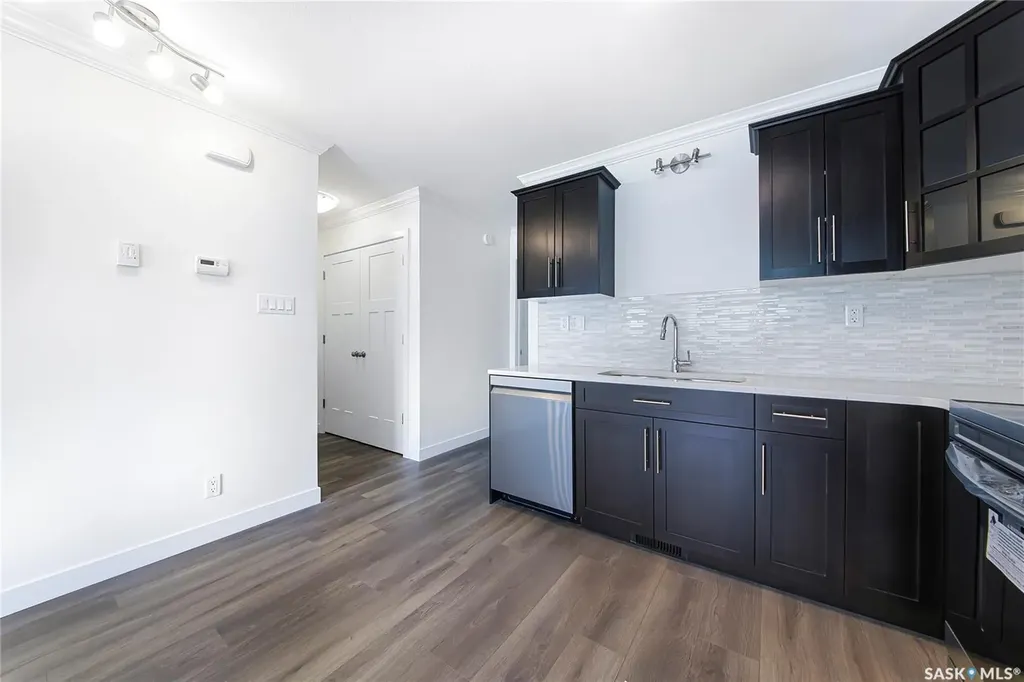 250 Akhtar Bend Saskatoon SK S7W 0W4