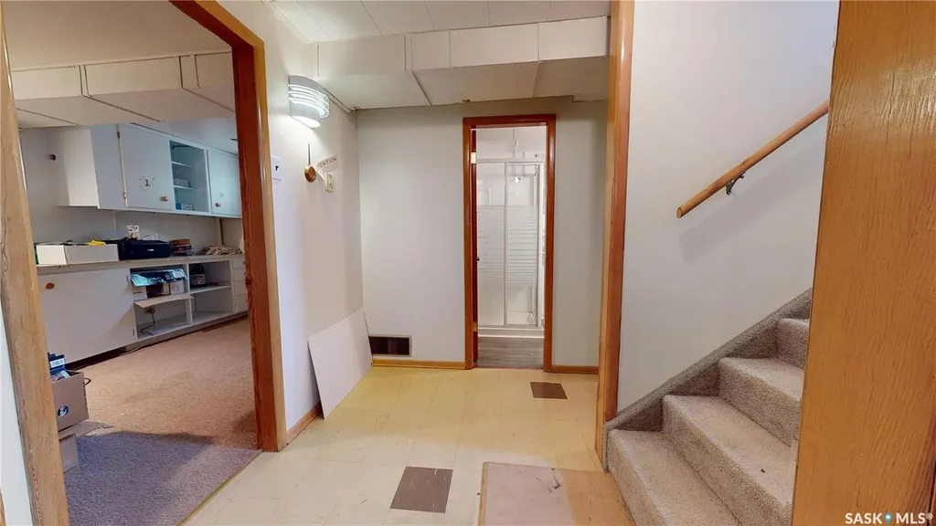 210 Cypress Street Maple Creek SK S0N 1N0