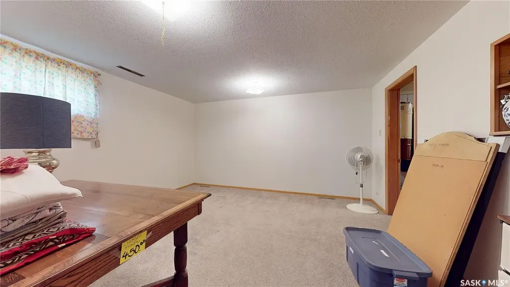 210 Cypress Street Maple Creek SK S0N 1N0
