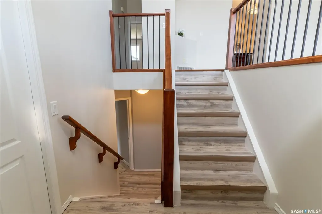 708 6th Avenue S Martensville SK S0K 2T0