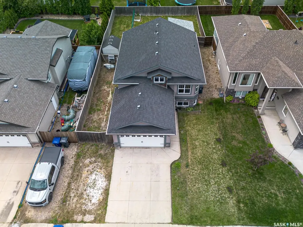 708 6th Avenue S Martensville SK S0K 2T0