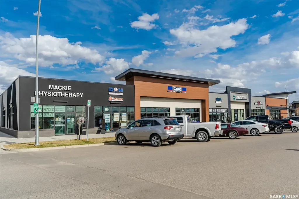 223 Evergreen Square Saskatoon SK S7M 4T2