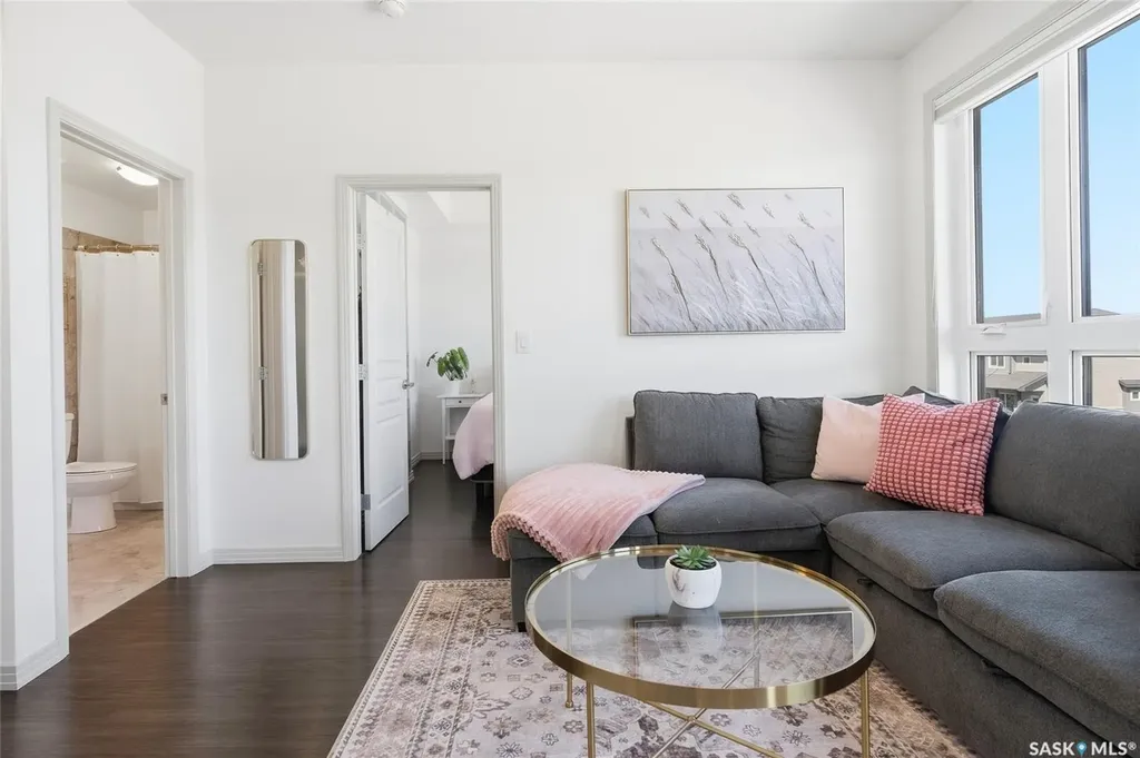 223 Evergreen Square Saskatoon SK S7M 4T2