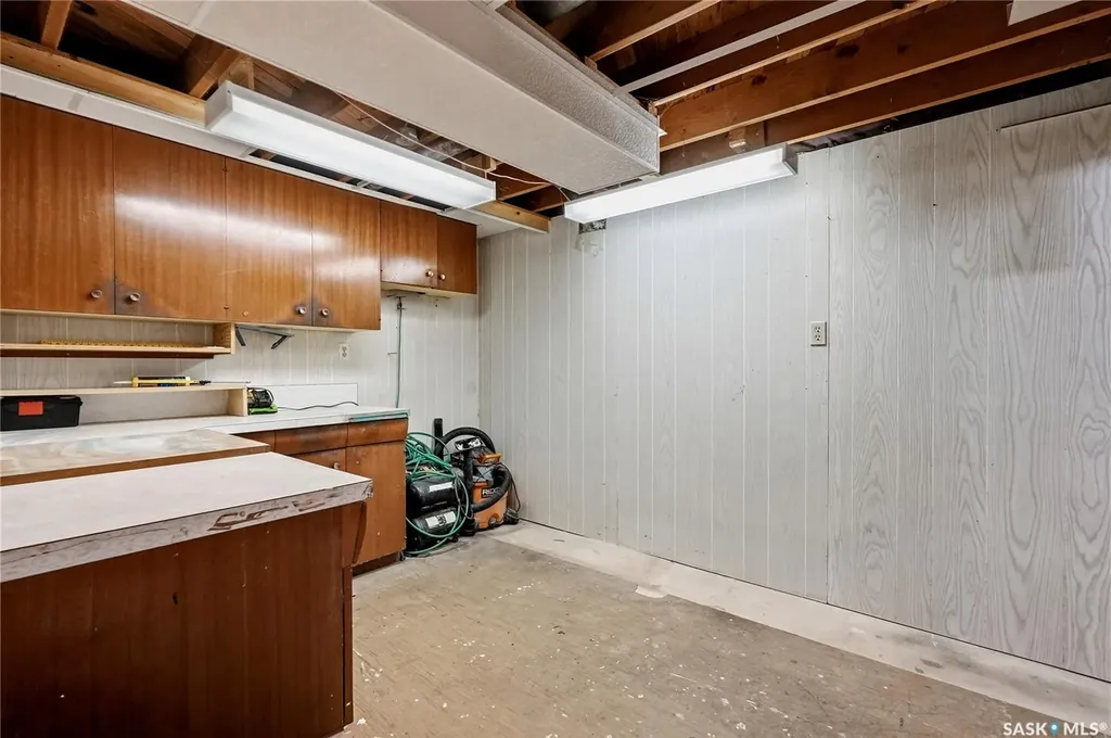 25 Murphy Crescent Saskatoon SK S7J 2T5