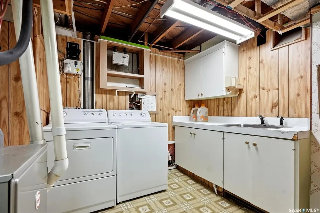 25 Murphy Crescent Saskatoon SK S7J 2T5