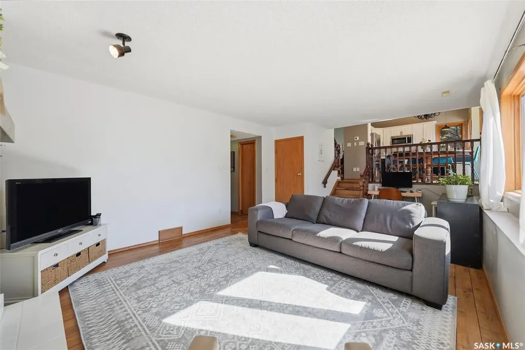 743 Cowley Road Saskatoon SK S7N 4J1