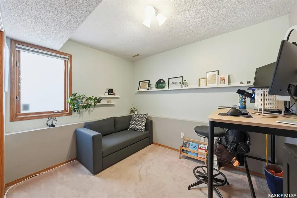 743 Cowley Road Saskatoon SK S7N 4J1