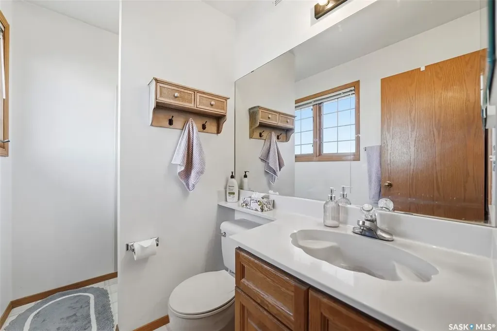 743 Cowley Road Saskatoon SK S7N 4J1