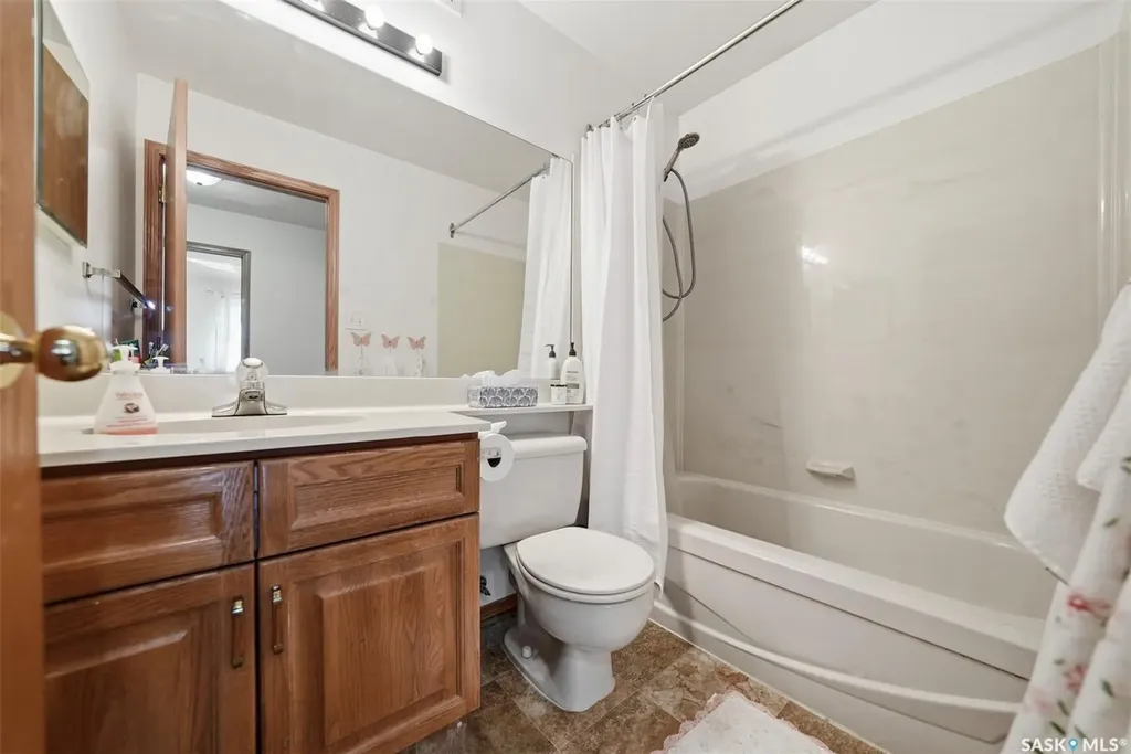 743 Cowley Road Saskatoon SK S7N 4J1