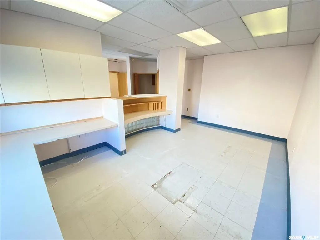228 Railway Avenue Weyburn SK S4H 0A2