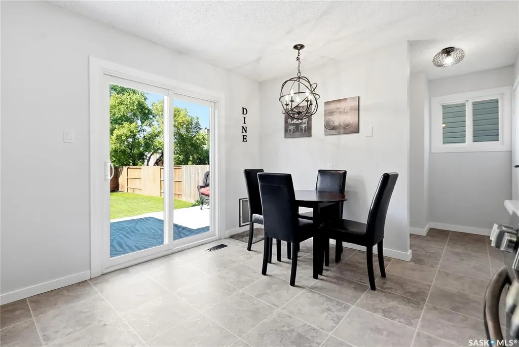 452 Lenore Drive Saskatoon SK S7K 5S7