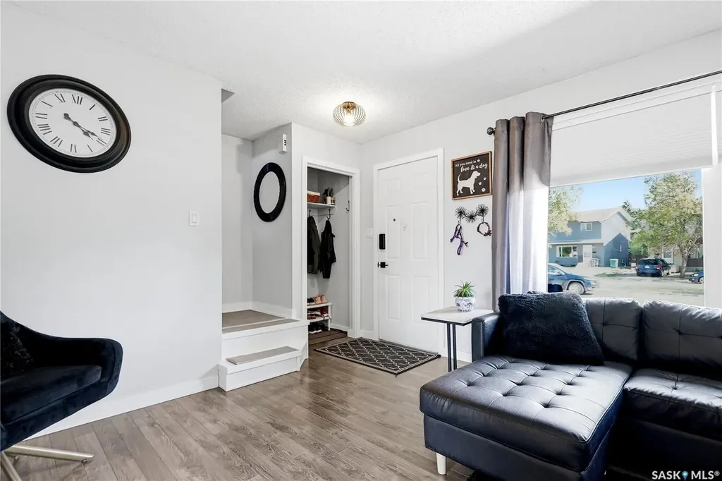452 Lenore Drive Saskatoon SK S7K 5S7