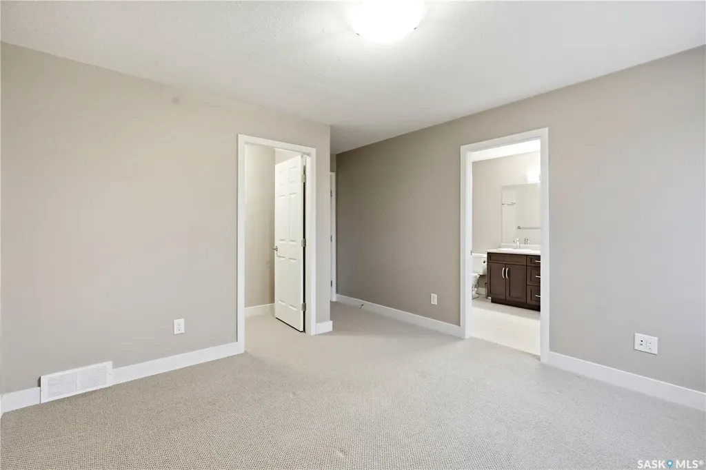433 Redwood Crescent Warman SK S0K 0A1