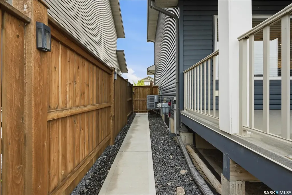 433 Redwood Crescent Warman SK S0K 0A1